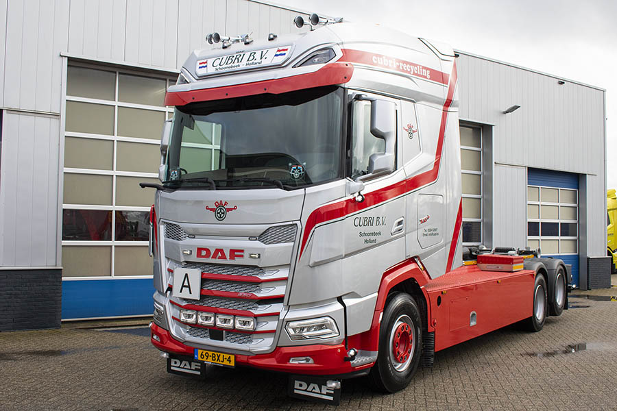 DAF XG+ Hyva Haakarm Cubri