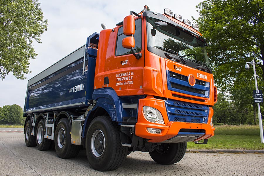 Tatra-Remmink-Transport-1.jpg