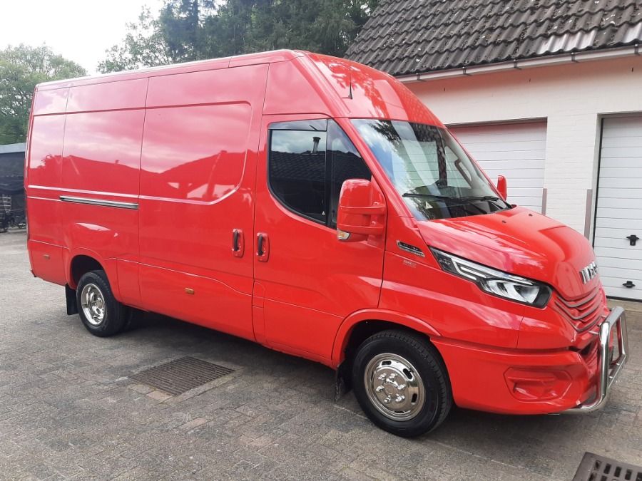 20220517_Iveco2_900.jpg