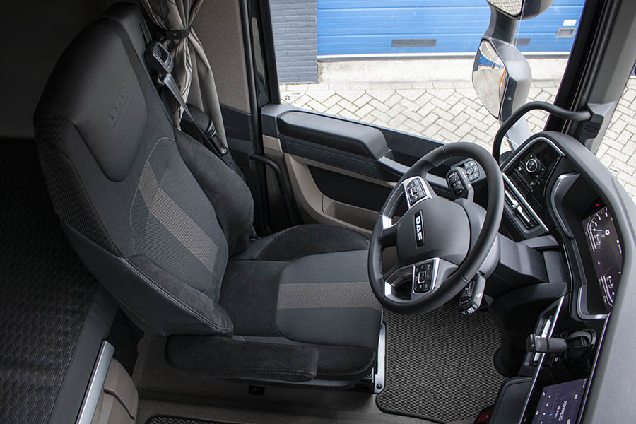 Fair-Furniture-group-daf-6.jpg
