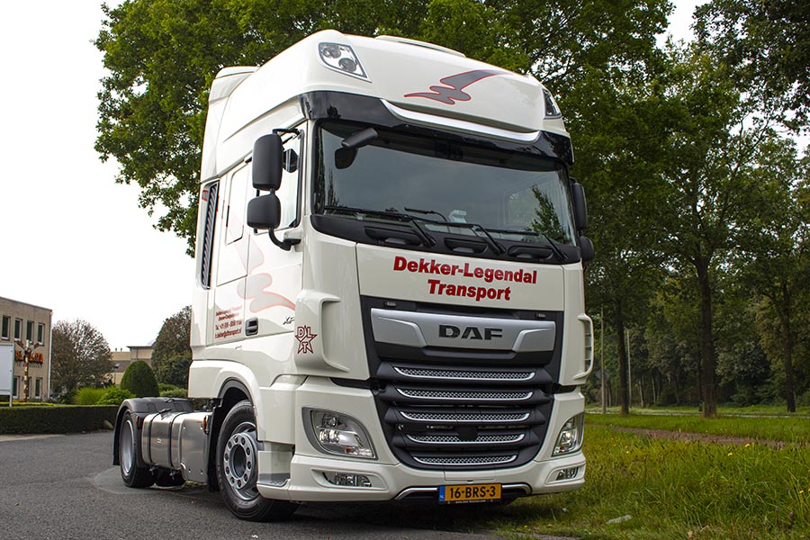 Dekker-Legendal-2.jpg