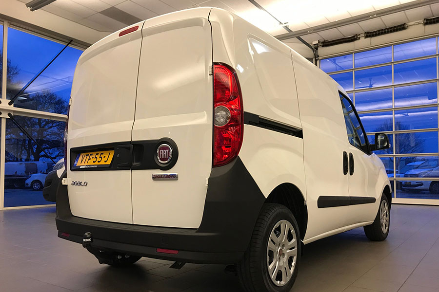 Subliem-Hoogwerkers-Fiat-Doblo-3.jpg