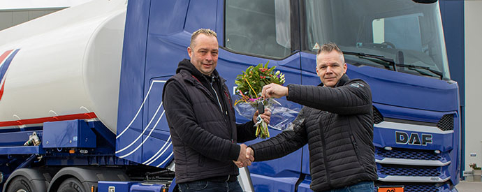 sleuteloverdracht daf fieten olie