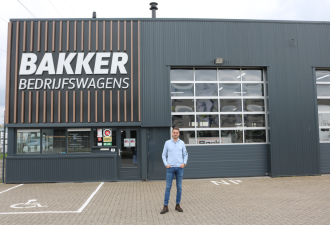 Bakker Bedrijfswagens Apeldoorn surinameweg